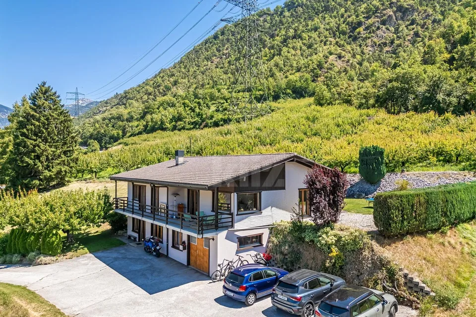 Belle maison familiale avec vue dégagée