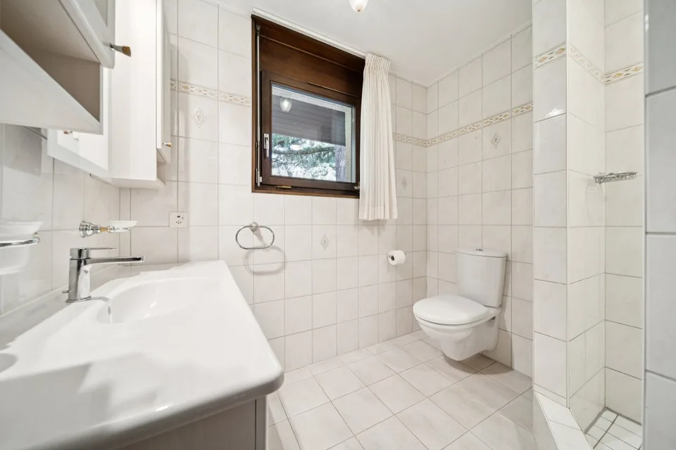 Occhio di riguardo! Villa indipendente con vista sul lago – foto 9 di 13