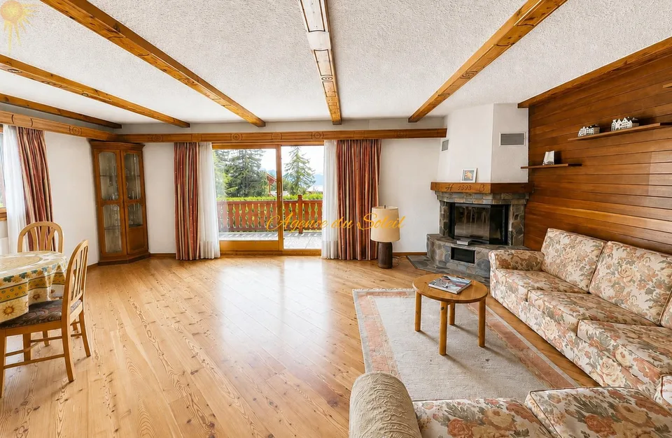 En Exclusivité ! Superbe chalet de 8.5 pièces en bordure du golf Ballesteros à Crans !