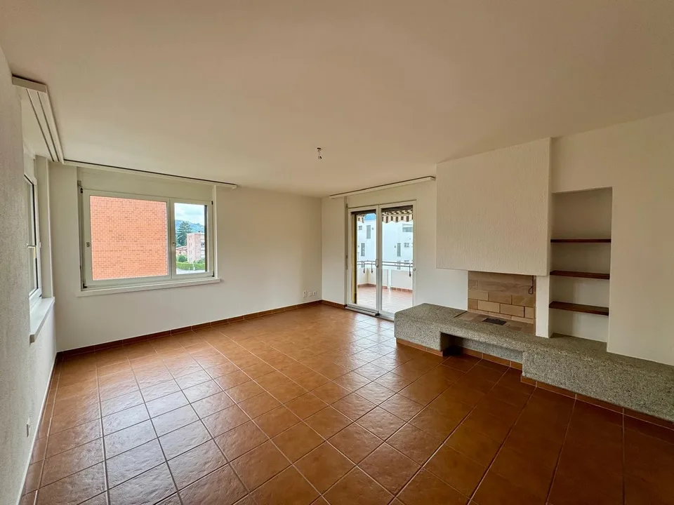 Caslano – Großes Büro/Studio von 130 m² – Keine Nachzahlung von Spesen am Jahresende
