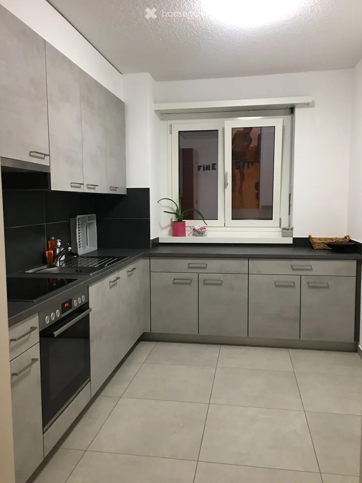 Cercasi subentrante  Appartamento di 3.5 locali a Cadenazzo