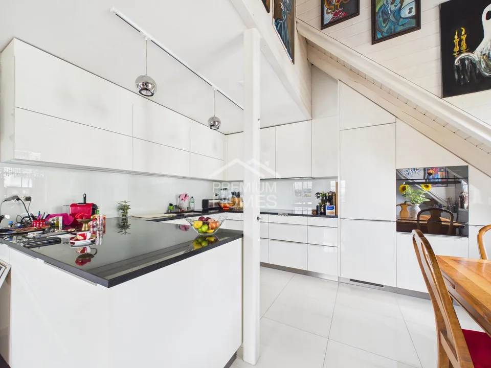 MAISONNETTE D'UN GENRE PARTICULIER
