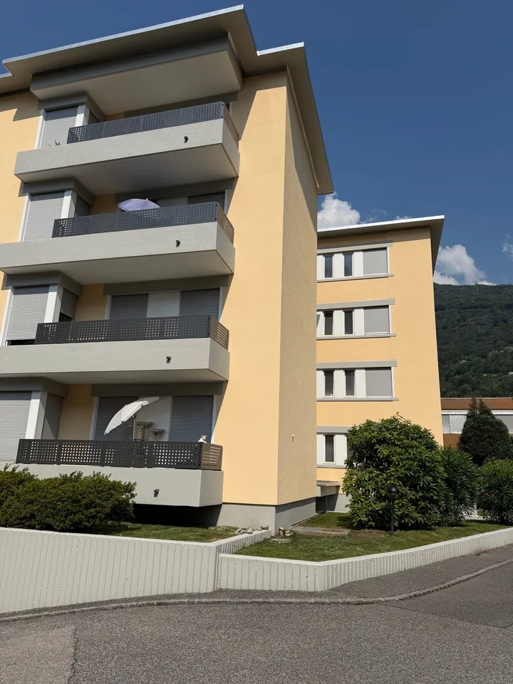 Affittiamo appartamento completamente ristrutturato di 4.5 locali a Bellinzona