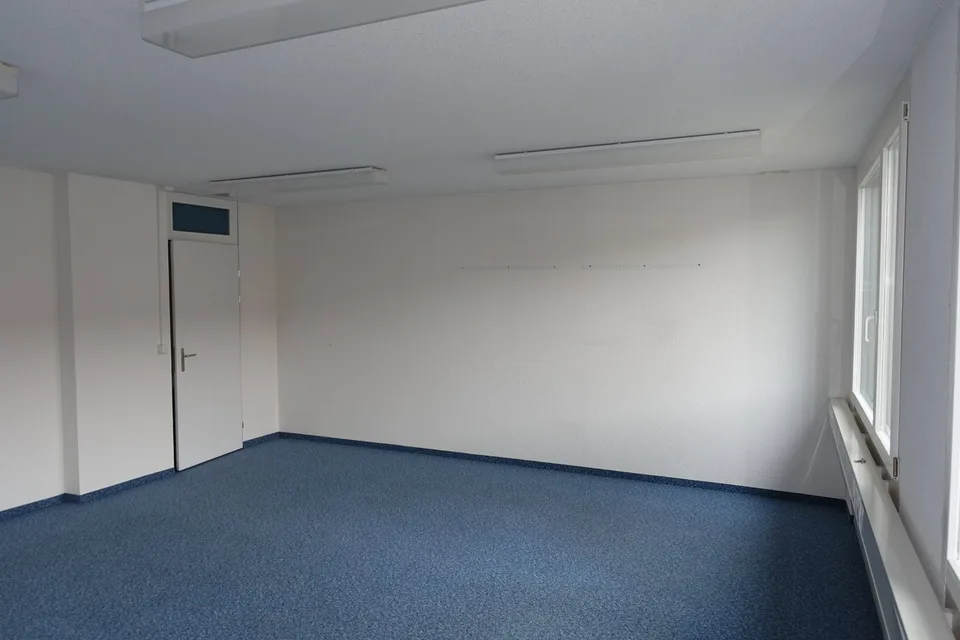 Ufficio individuale economico al 2° piano