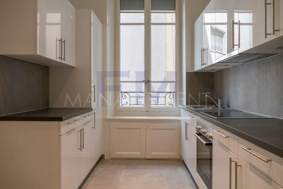 Pâquis, Rue Plantamour, 4 pièces au 1er, env. 69m2