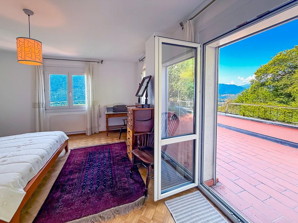 Traumhafte Villa in der Natur mit atemberaubendem Panoramablick – Foto 20 von 30