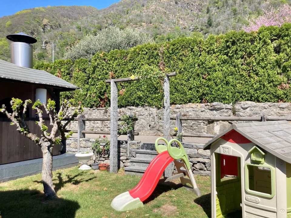 Casa unifamiliare o bifamiliare – foto 8 di 8