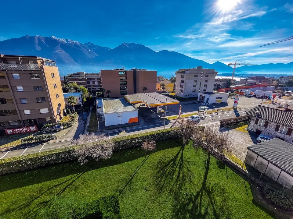 A due passi dal lago, grande 4.5 locali soleggiatissimo