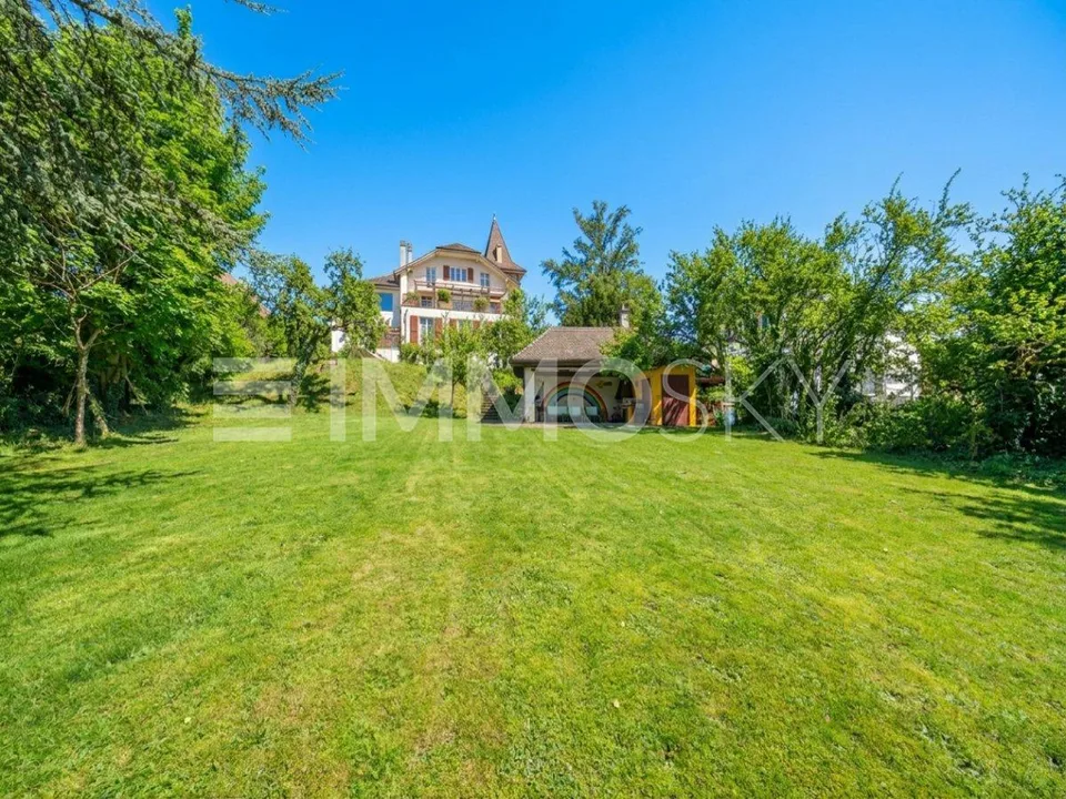 Véritable maison de Maître au cadre unique