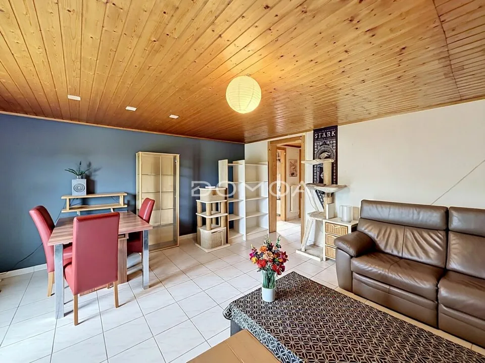 Wohnung 4,5 Zimmer im Dachgeschoss mit Balkon