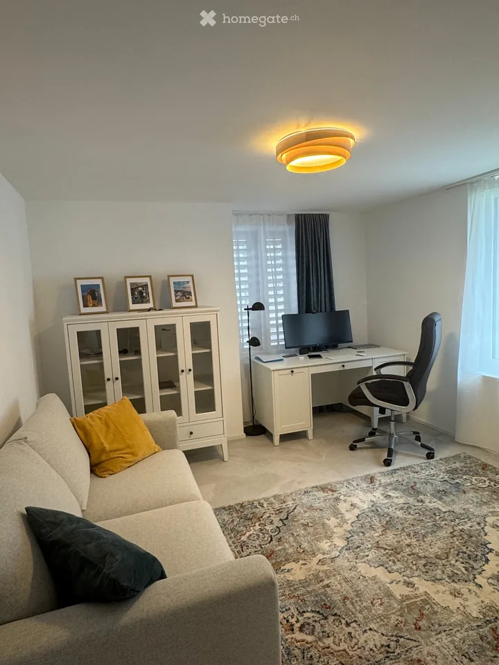 Appartamento di 3,5 locali con vista lago a Gersau