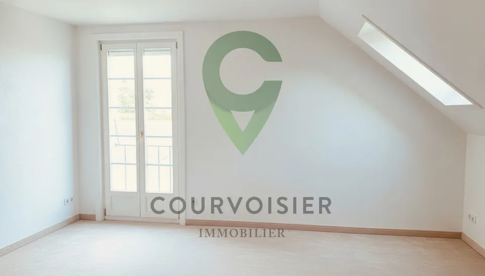 APPARTEMENT EN ATTIQUE AVEC VUE IMPRENABLE SUR LE LAC ET ALPES