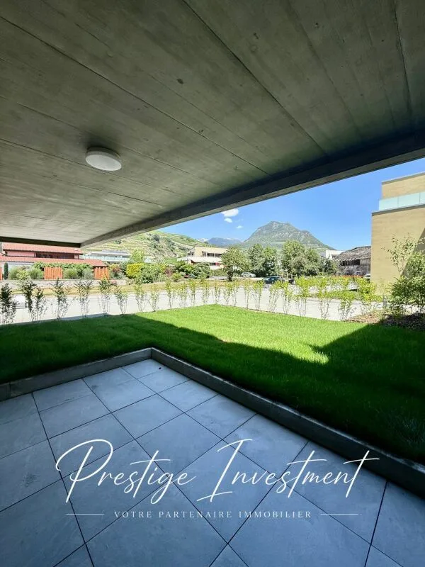 Piano terra, appartamento Minergie di 2.5 locali, Sion