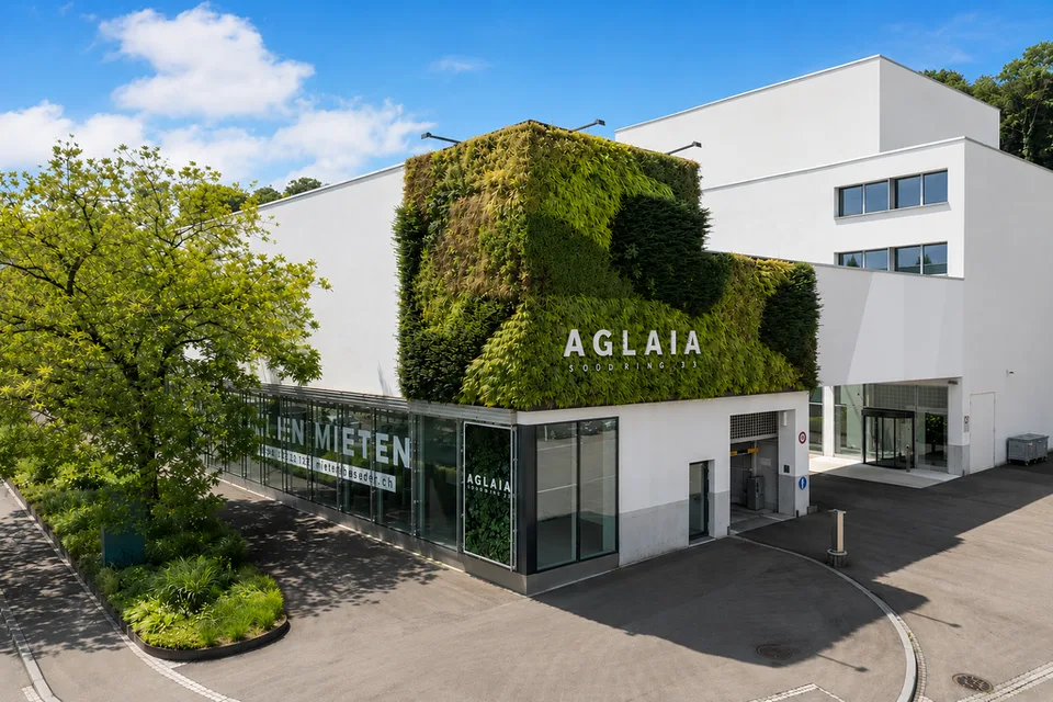 Retailfläche mit 235m2 und 355 m2 Sichtbarkeit an bester Lage