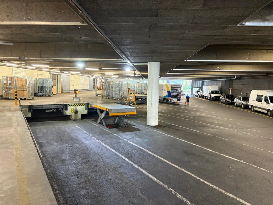 1750 m2 Erdgeschoss Lager- und Logistikfläche im Powerhouse Muttenz