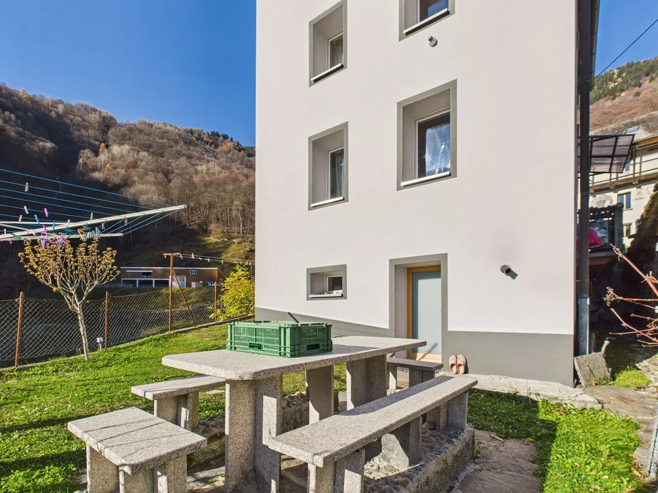Incantevole casa unifamiliare a Marolta con ampio giardino