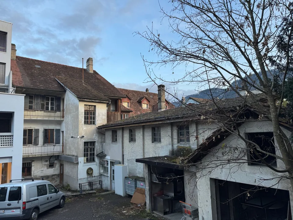 Edificio da ristrutturare - progetto di ristrutturazione e permesso in vigore - alto potenziale