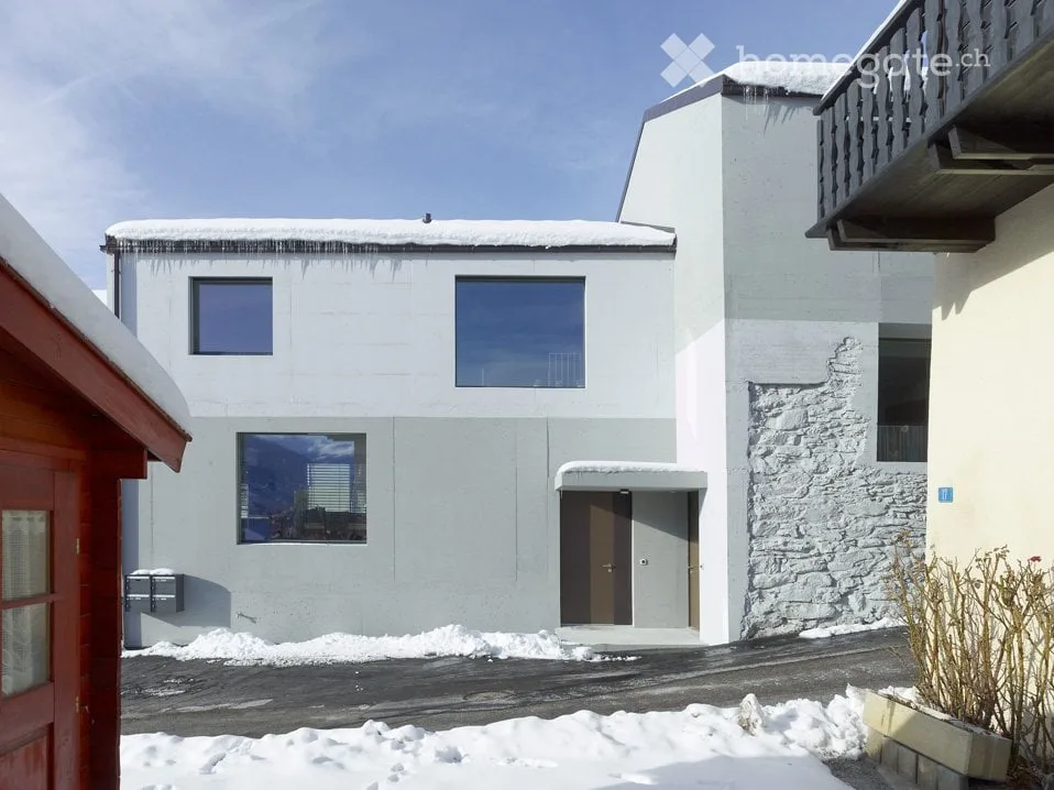 CHAMPLAN - Magnifique app 4.5 pce - 146 M2 avec jardin privé