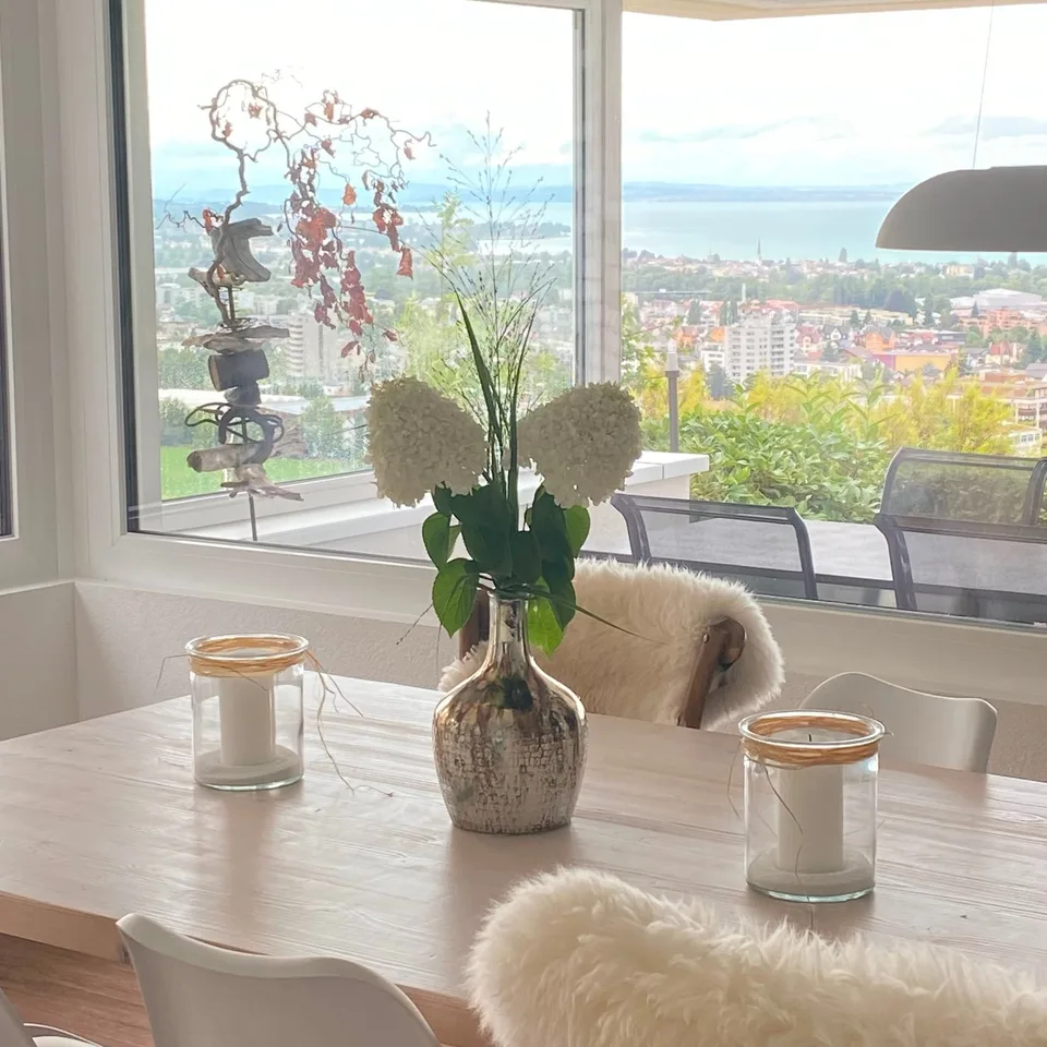 4.5-Zimmer-Gartenwohnung mit exklusivem Bodenseeblick