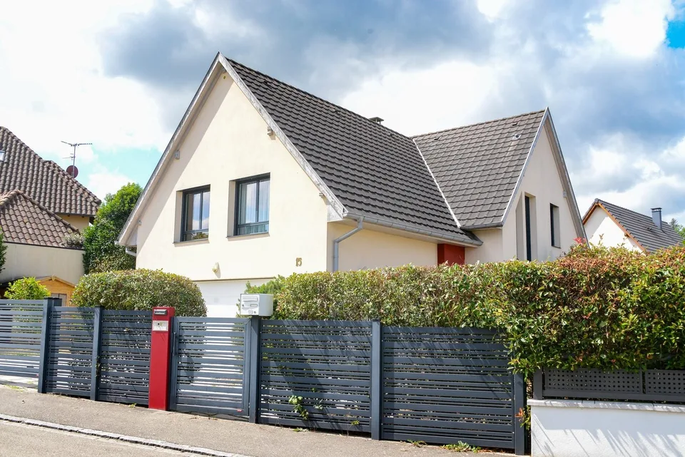 Hégenheim auf den Anhöhen – Einfamilienhaus vor den Toren der Schweiz