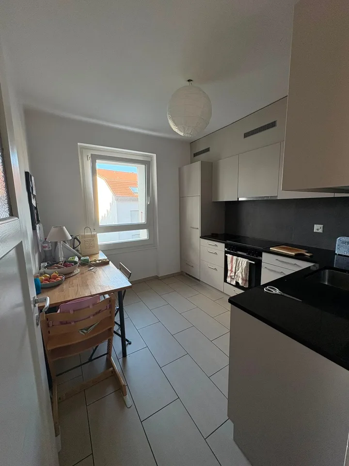 Morges, city center: beautiful 3.5-room apartment with balcony for rent