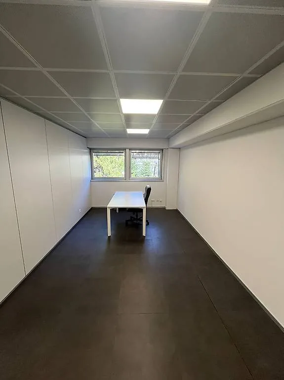 Ampio ufficio commerciale nel Centro MiX Moesa Servizi – foto 8 di 8