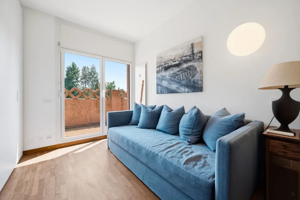 Résidence élégante de trois étages avec jardin privé à proximité de la Villa Principe Leopoldo – photo 13 sur 21