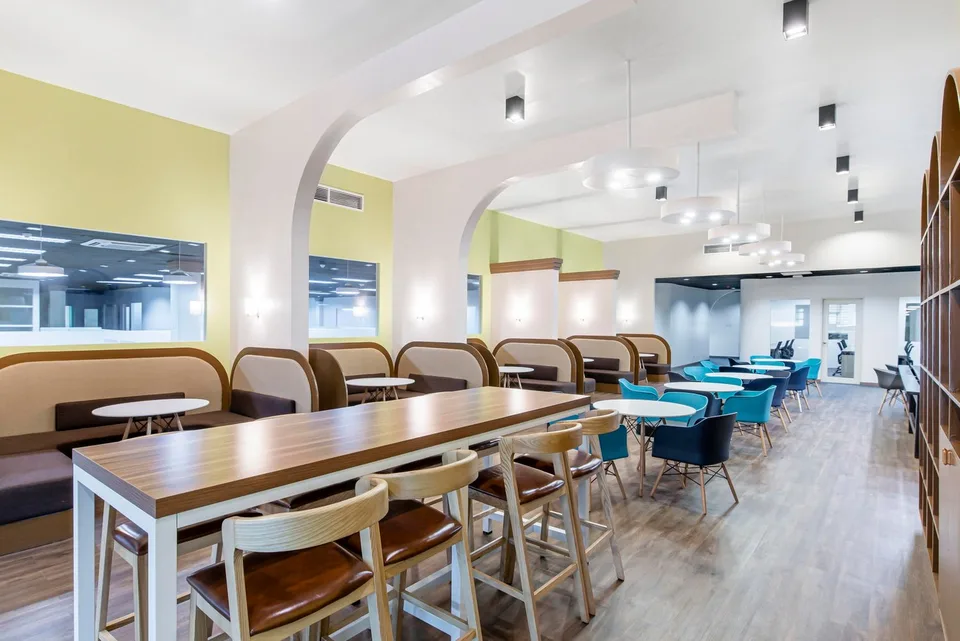 Espace de bureau privé pour 20 personnes à Regus Spoom Green City, Manegg