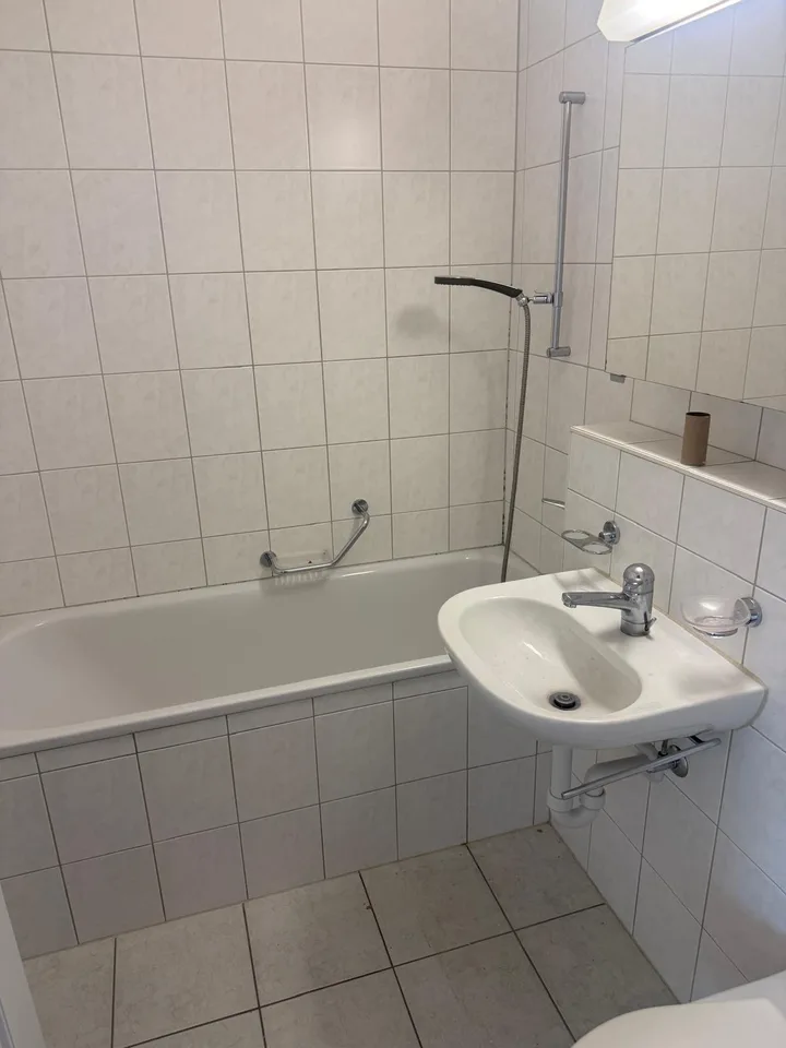 Helle 4.5-Zimmer-Wohnung mit Balkon in Lyss