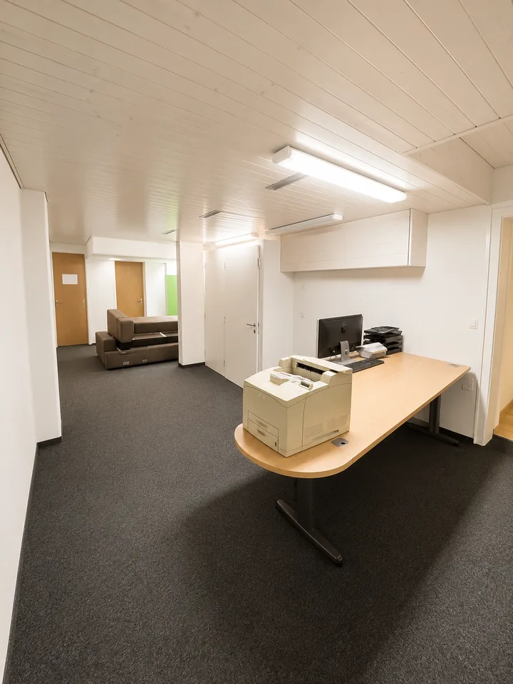 Büro- oder Lagerraum zu vermieten – ab 01.10.2026