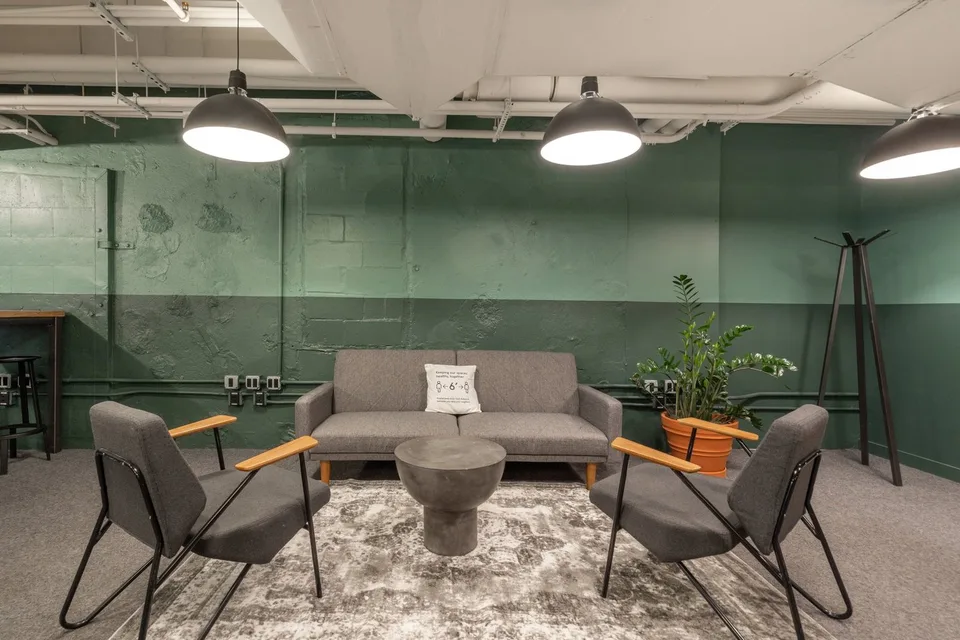 Ufficio design per 50 persone a Spaces Cocoon Bussigny