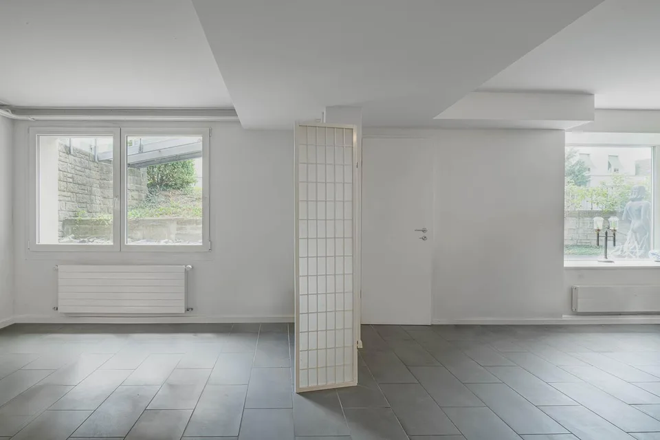 Spazio commerciale / di pratica / di ufficio polivalente (80 m²) in una posizione centrale a Feuerthalen