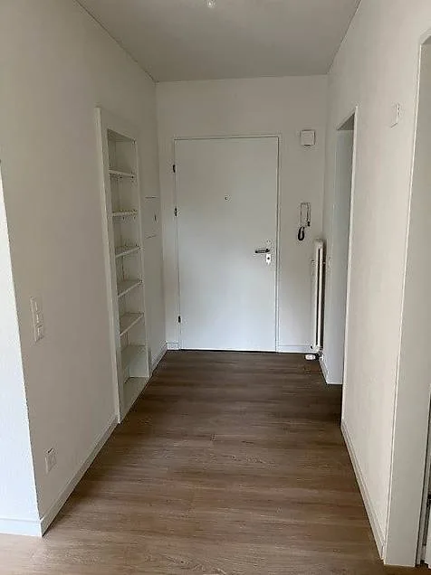Appartement rénové avec branchement pour lave-linge