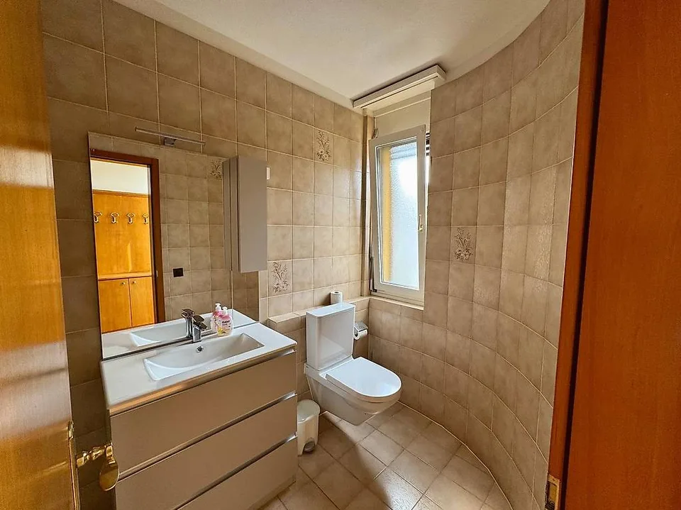 Caslano - Großes Büro/Studio von 130m2 - ohne Nebenkosten