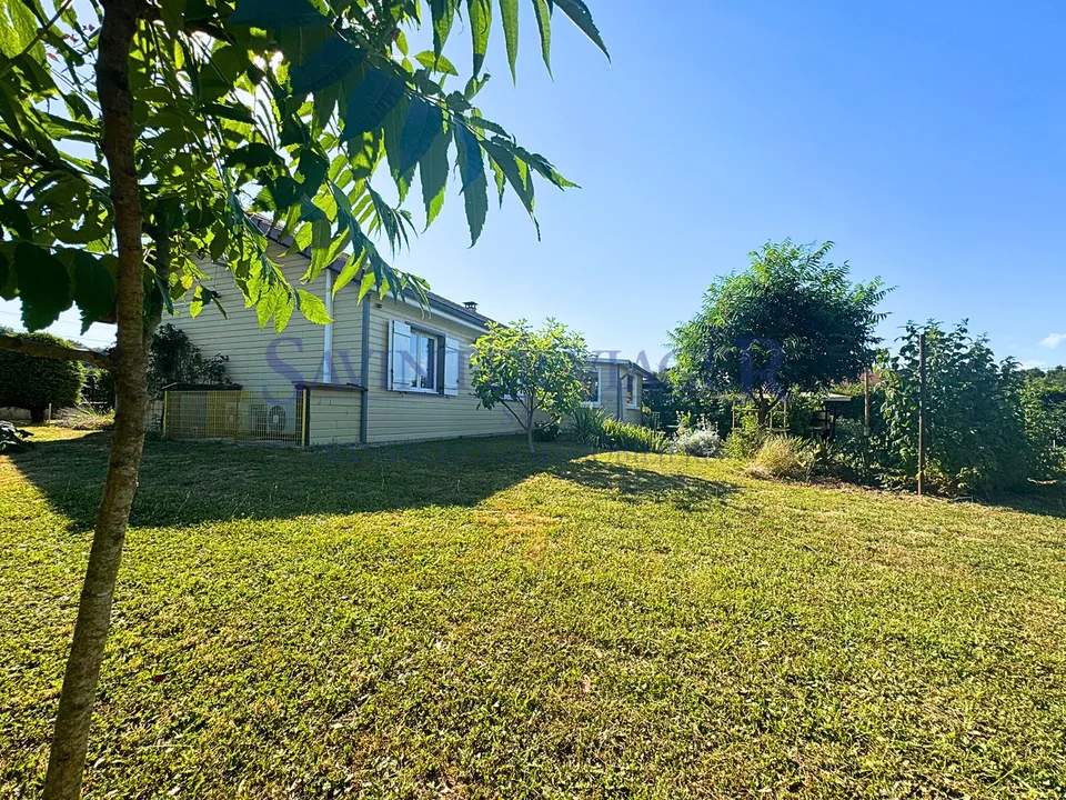 VIAGER. Maison individuelle à Saint-Albin-de-Vaulserre