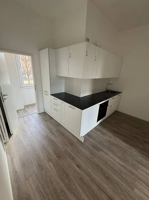 Miete 3.5 Zimmer in Chiasso – Foto 10 von 12