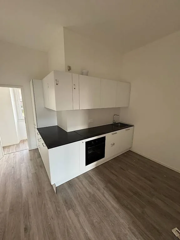 Miete 3.5 Zimmer in Chiasso – Foto 11 von 12