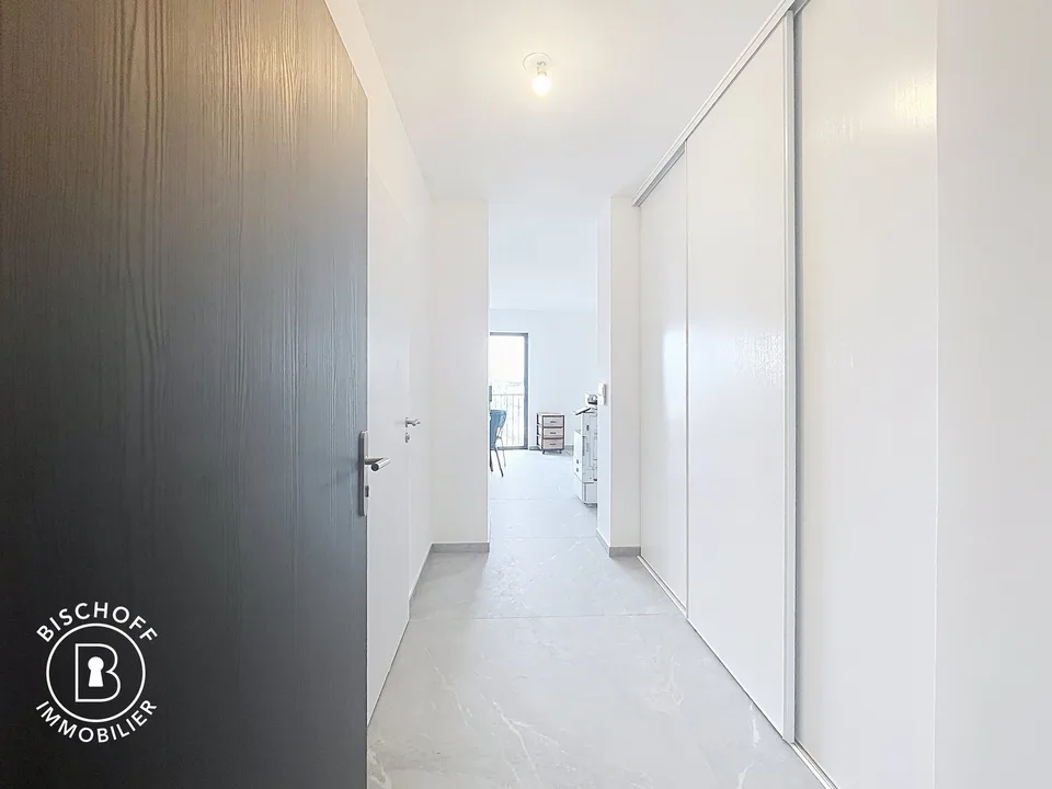 Moderne 1-Zimmer-Wohnung mit Balkon und Panoramablick in Saint-Louis – Foto 9 von 25