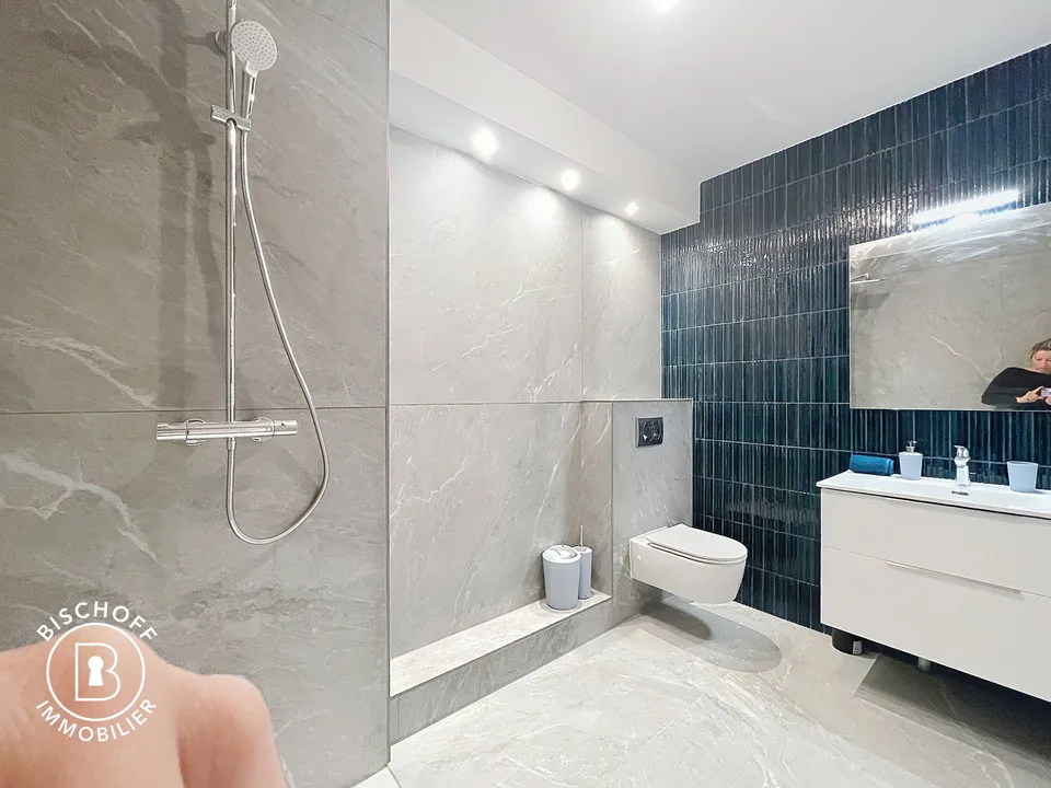 Moderne 1-Zimmer-Wohnung mit Balkon und Panoramablick in Saint-Louis – Foto 6 von 25