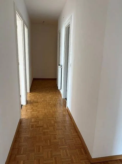 Wohnung 3.5 Zimmer im 6. Stock