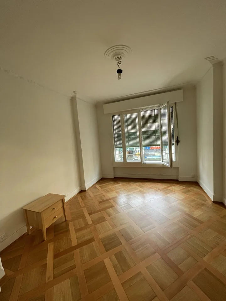 2.0 Apartment bedroom In Geneva