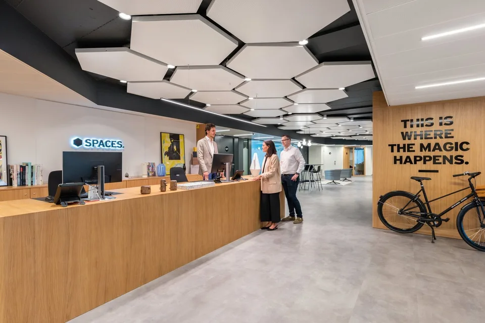 Ufficio design per 40 persone a Spaces Main Station