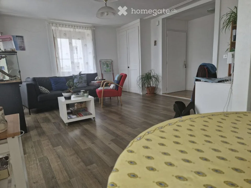 Zu übergeben - September 3 Zimmer - Neuchâtel