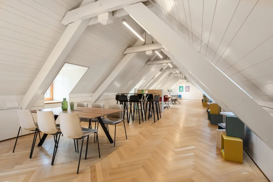 Bureau privé pour 50 à Signature Rhone