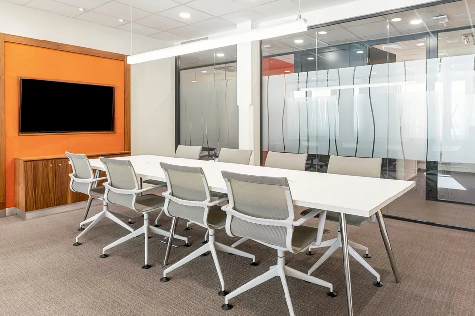 Bureau tout compris pour 30 personnes à Regus Quartiere Maghetti