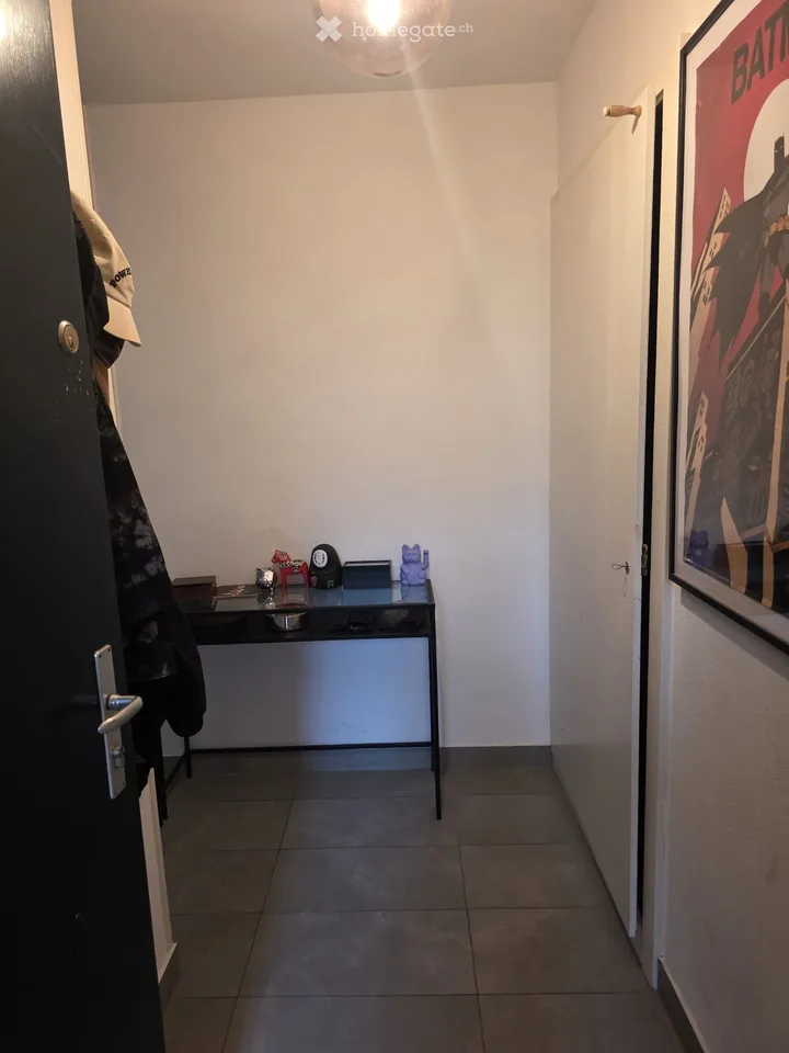 Appartement 2,5 pièces à Renens (face à l'ECAL)