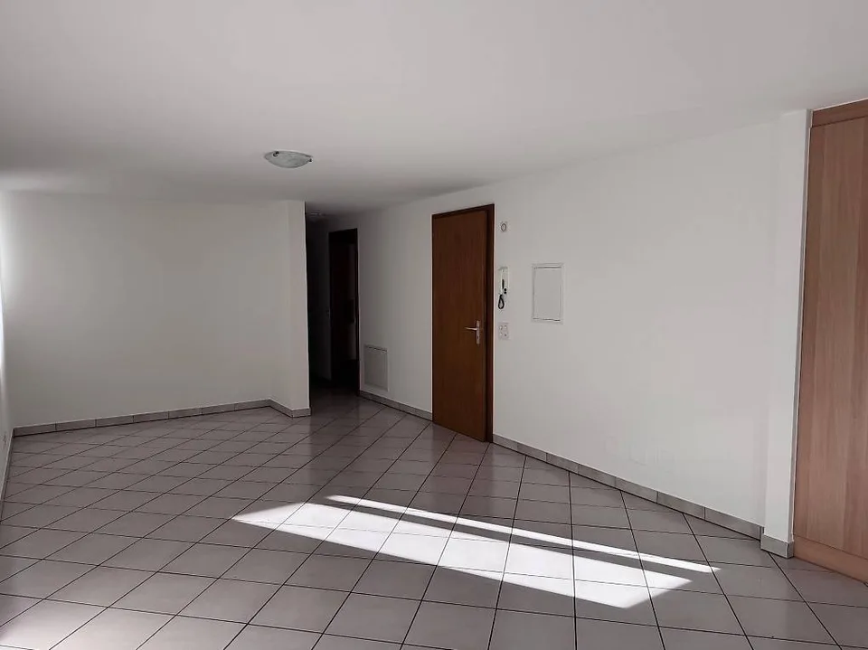 Wohnung mit 3.5 Zimmern in Giornico