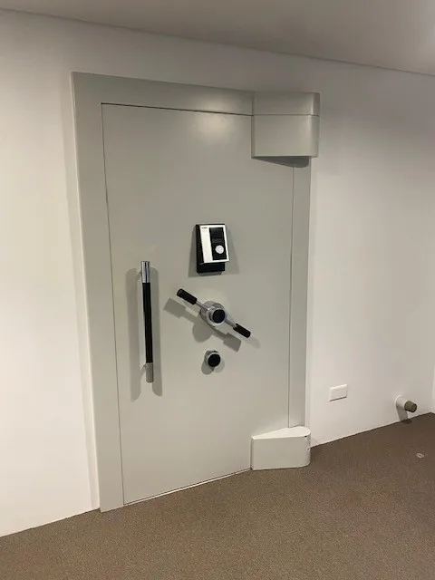 Hochsicheres Datacenter oder Tresorfläche zur Miete