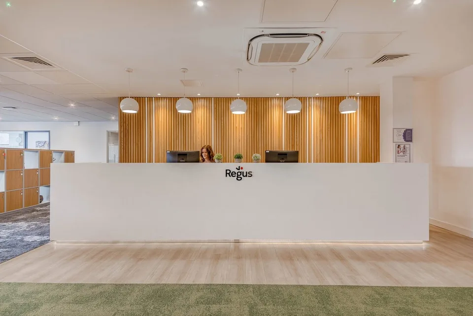 Ufficio privato per 40 a Regus Bessieres