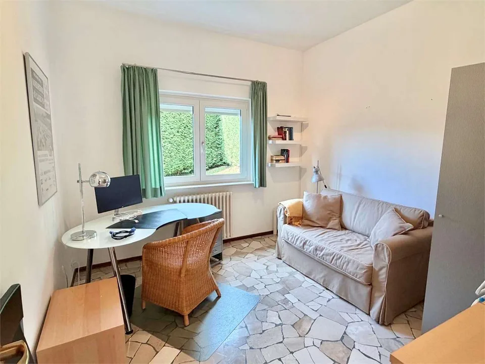 Exklusives Haus in sonniger und ruhiger Lage mit Charme